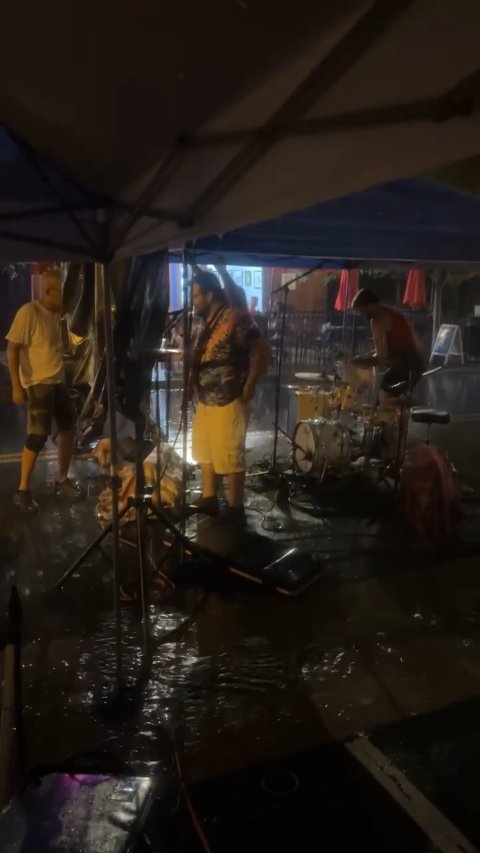 recorded-4184925157384